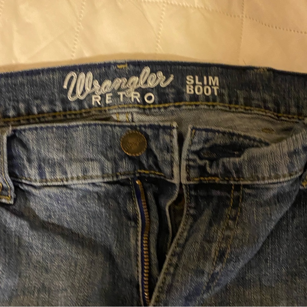 Wrangler Retro 34x34 Slim Boot Light Wash Jeans